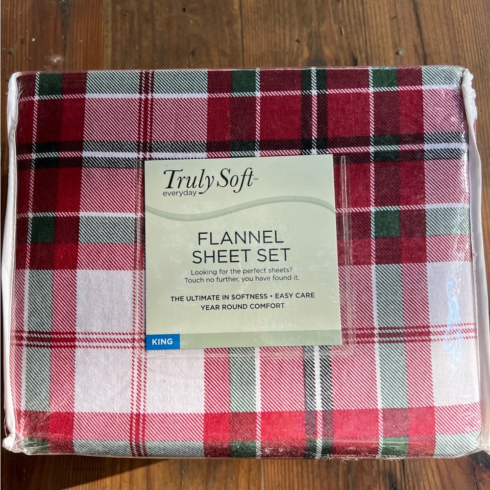 TRULY SOFT Tartan Plaid Flannel King Sheet Set NWT NEW